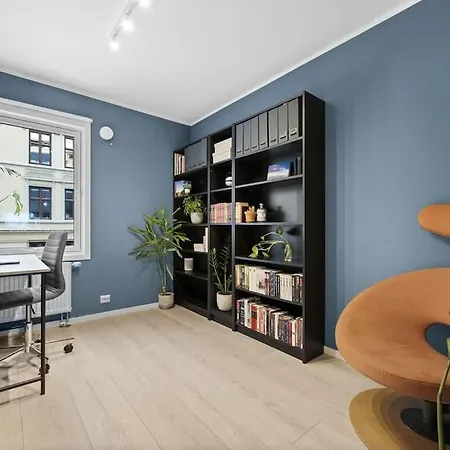 - Two Bedroom With Stylish Interior - Free Parking - Διαμέρισμα *